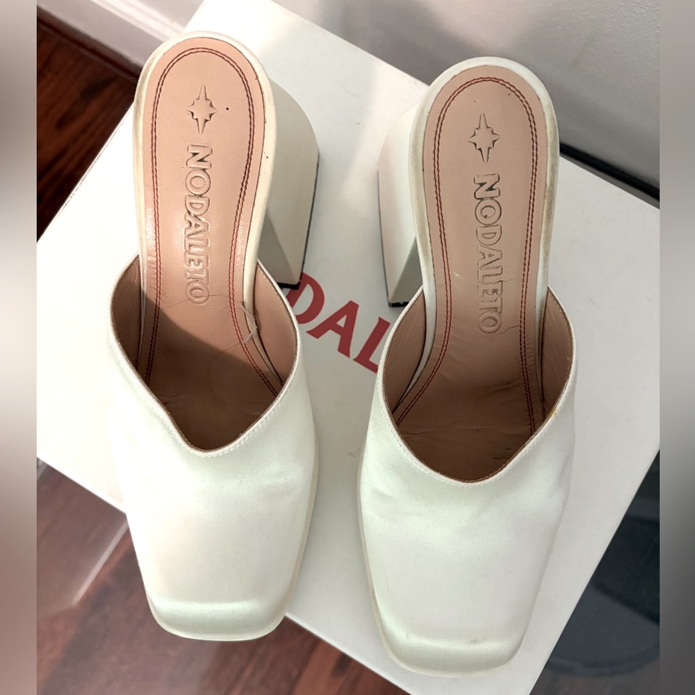 Nodaleto Bulla Geller Mule - “Ceramic” Satin
